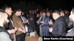 مەراسیمی بەخاکسپاردنی محەمەد حاجی سەعید کە دەگوترێت لە هێرشێکی فڕۆکەیی تورکیا کوژراوە. 