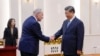 习近平会见美参议院代表团，舒默呼吁习近平在哈马斯袭击后支持以色列