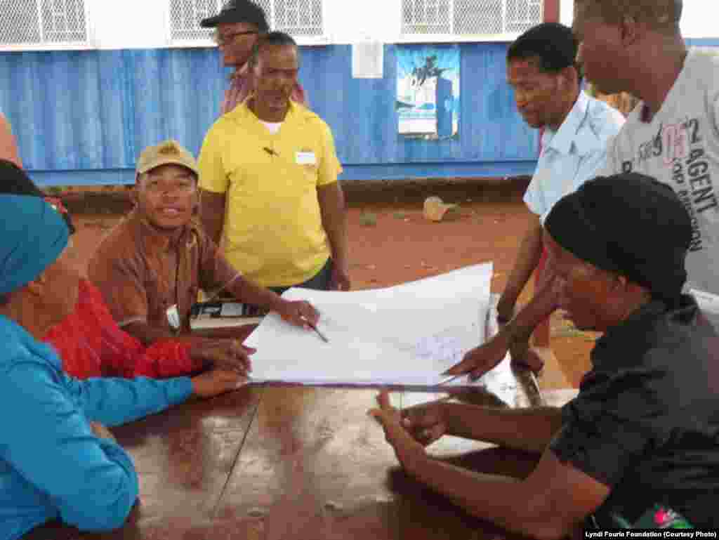 The Lyndi Fourie Foundation at work in Platfontein with San, the original people of southern Africa who live in isolation in today's South Africa after being ostracized for working as trackers for the Defense Forces during apartheid.