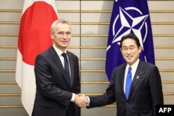 日本首相岸田文雄2023年1月31日與到訪的北約秘書長延斯·斯托爾滕貝格（Jens Stoltenberg）會談。