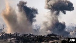 A picture taken from Israel's southern city of Sderot shows smoke rising during Israeli bombardment of the Gaza Strip on October 31, 2023, amid ongoing battles between Israel and the Palestinian Hamas movement. (Photo by FADEL SENNA / AFP)