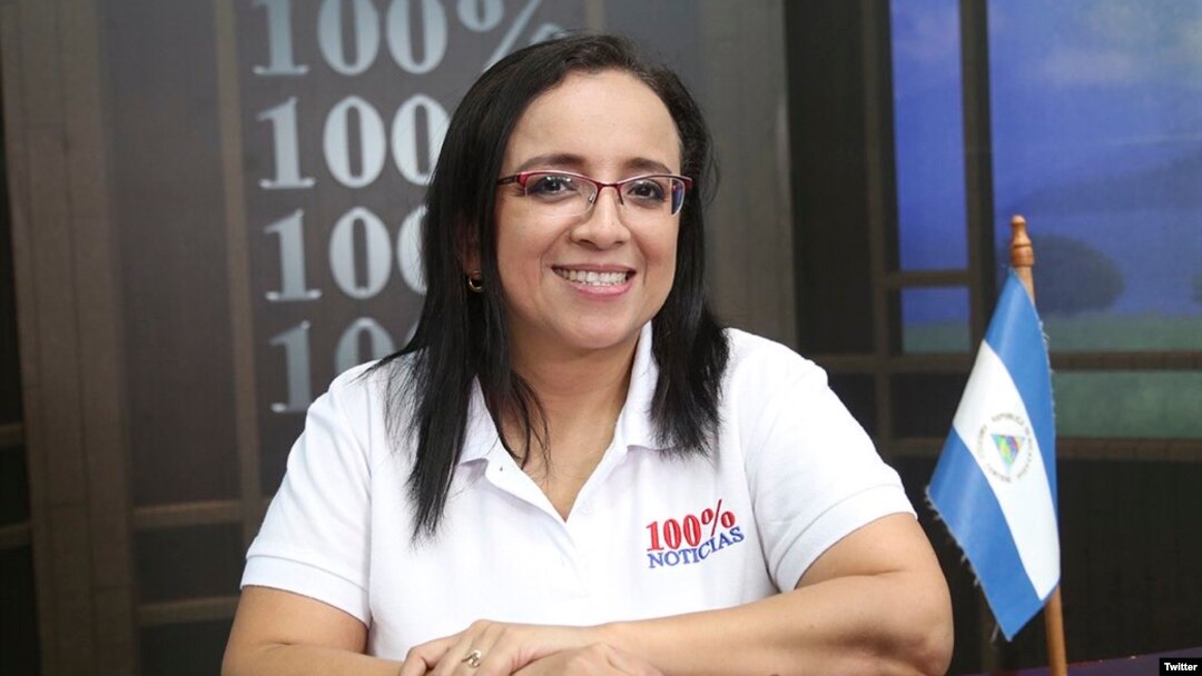 Lucía Pineda Ubau, jefa de prensa de 100% Noticias, permanece detenida por orden del gobierno de Daniel Ortega. La audiencia inicial está programada para el próximo 25 de enero de 2019.