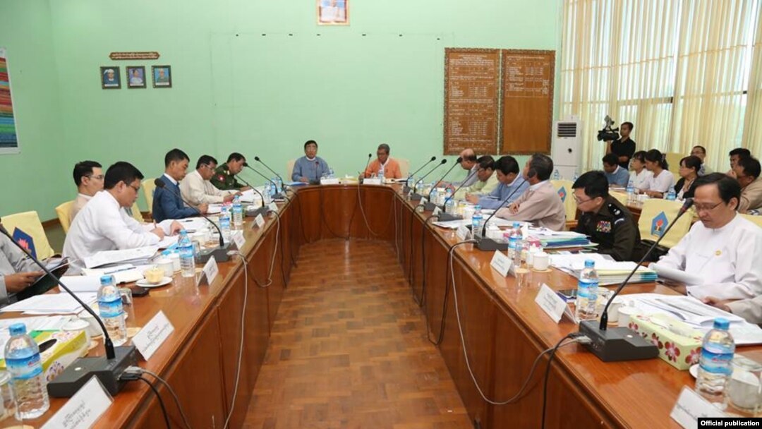  ရခိုင်ပြည်နယ်ဆိုင်ရာ အကြံပြုချက်တွေ အကောင်အထည်ဖော်ရေး ကော်မတီ (information commitee)