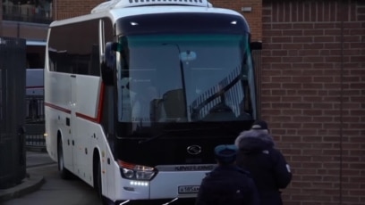 American Diplomats Depart Moscow