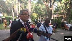 Rui Falcão fez o anúncio depois de demolição de casas