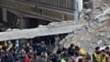 巴基斯坦一清真寺爆炸 致数十名信徒死伤
