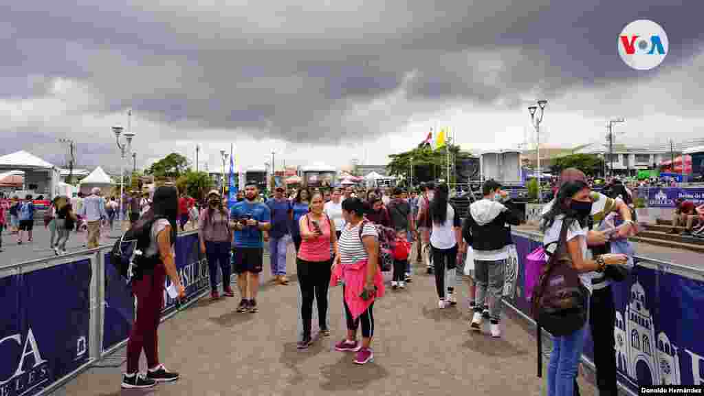 En la peregrinación se esperaban más de 2 millones de personas. Foto Donaldo Hernandez, VOA