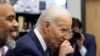 Demokrat yo ap fè Nouvo Efò pou wè si Biden ta Konsidere Wete Kandidati li pou yon lòt manda. 