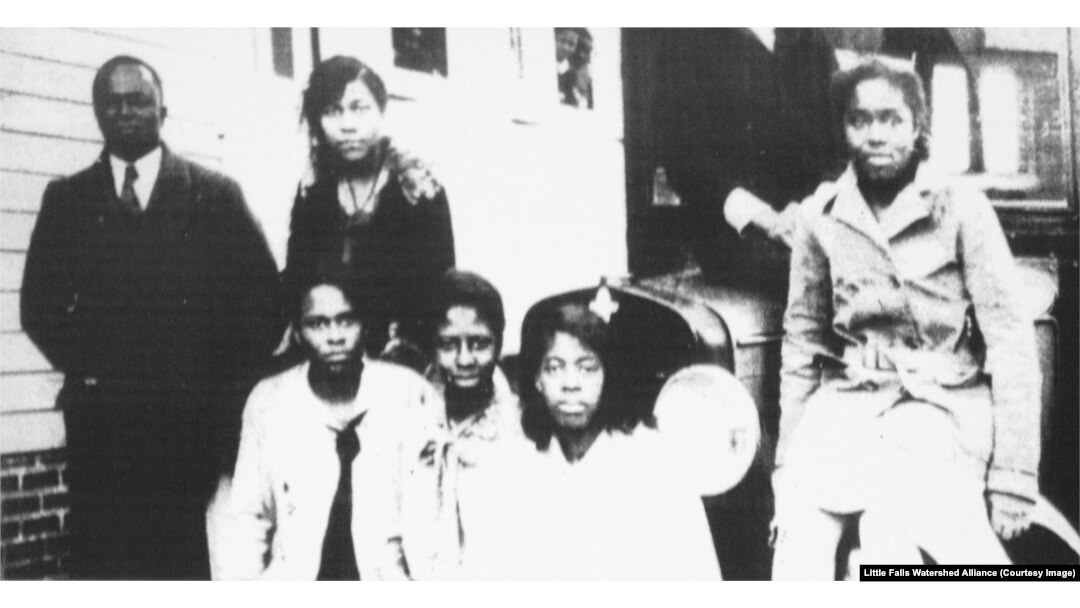 After the Civil War, freed slaves bought land. By the turn of the [20th] century, the next generation was growing up and becoming members of the River Road African American community.