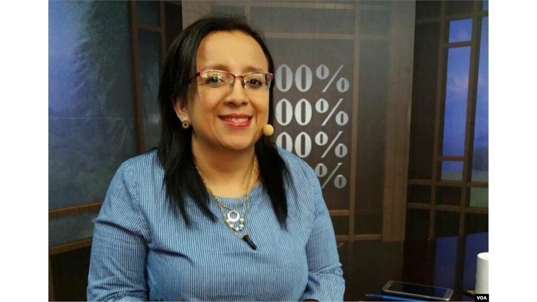 Lucía Pineda Ubau, jefa de prensa de 100% Noticias. [Foto: Donaldo Hernández]