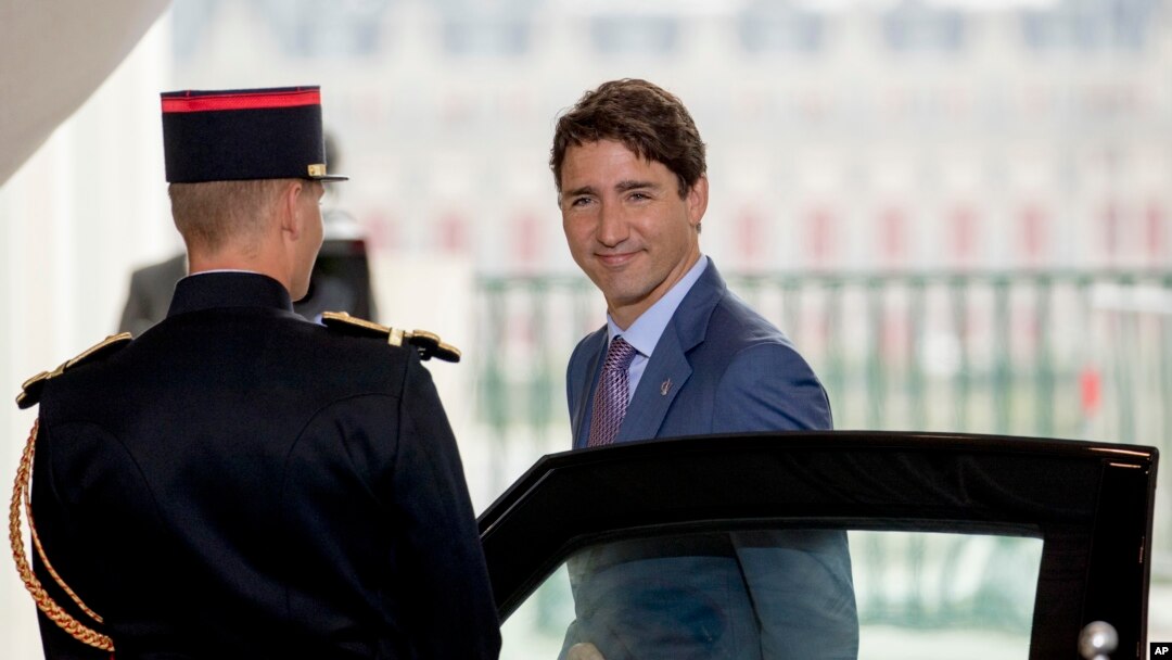 Canadian Prime Minister Justin Trudeau arrives at the G-7 summit in Biarritz, France, Aug. 25, 2019. 