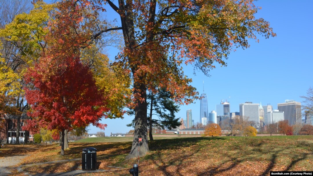 Governors Island National Monument, a former military base, is now a scenic stretch of undeveloped land with spectacular views of the Manhattan skyline.