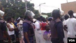 Manifestação em Bissau, na sequência da instabilidade política que se vive na Guiné. Foto enviada via WhatsApp por Amadu Buaro, Nov 2016